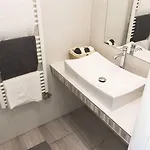 Real Revay Βουδαπέστη