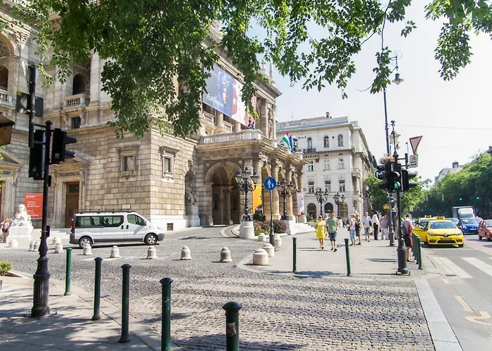 Apartment Real Revay Budapest