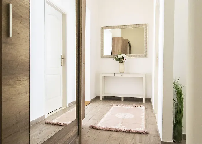 Real Revay Apartment *