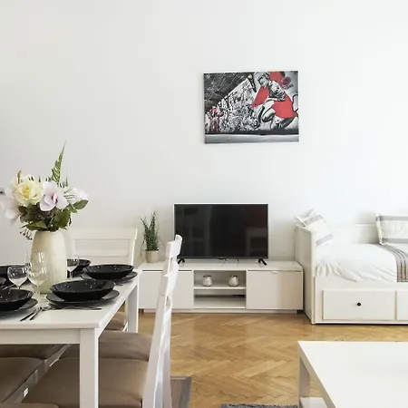 Apartamento Real Revay