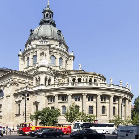 Real Revay Budapest